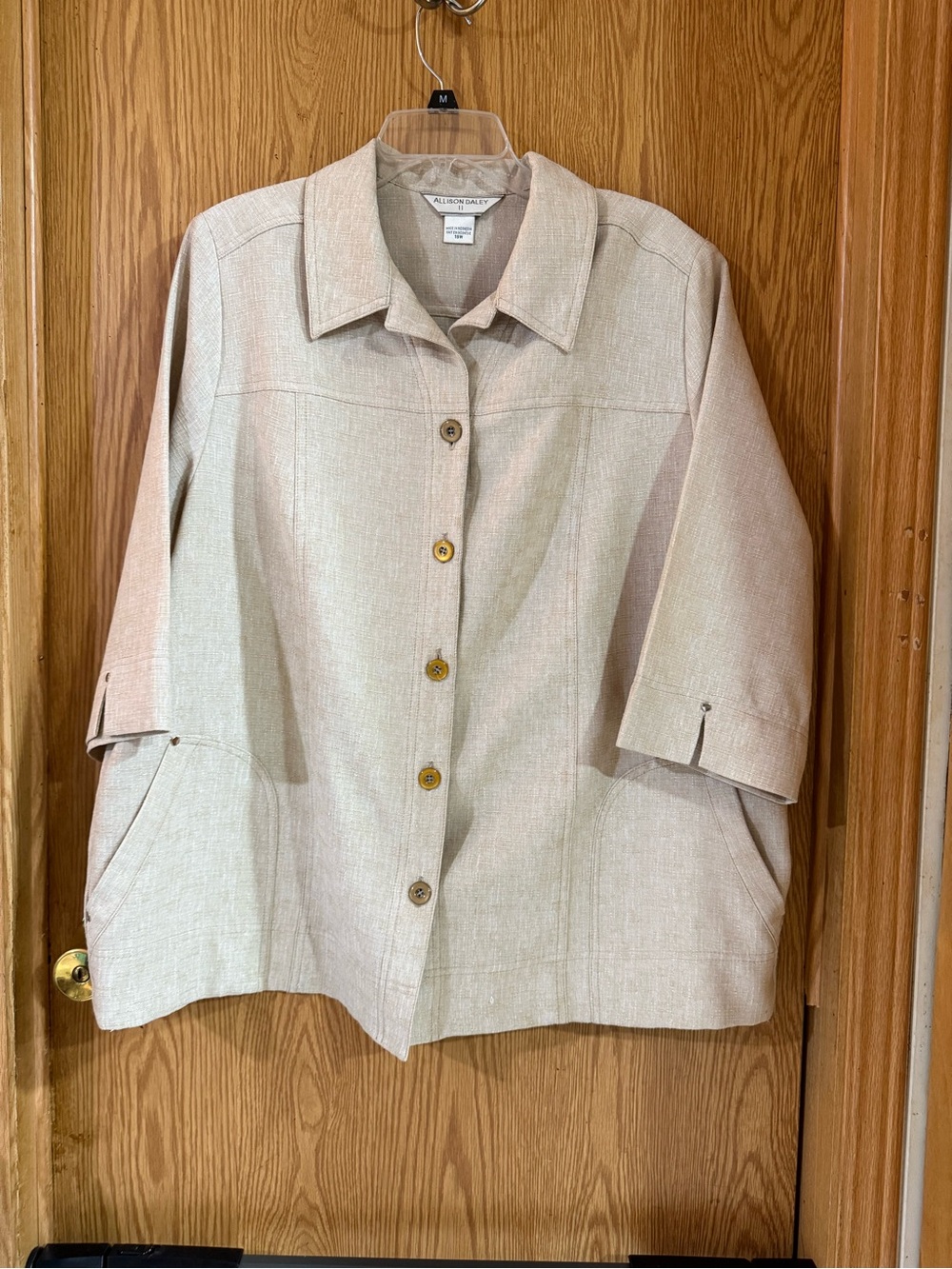 Allison Daley Neutral Cream Button-Front Lightweight Jacket
